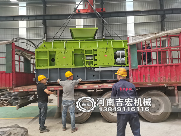 双齿辊破碎机 vs 传统破碎设备：为何煤炭行业更青睐前者？