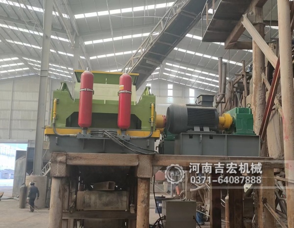 粒度精准控制：金尾矿对辊破碎机如何实现高效回收的“关键一步”！